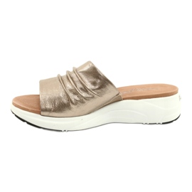 Caprice Chaussons Confortables pour Femme Taupe Métallisé 9-27203-26 341 brun d'or 1