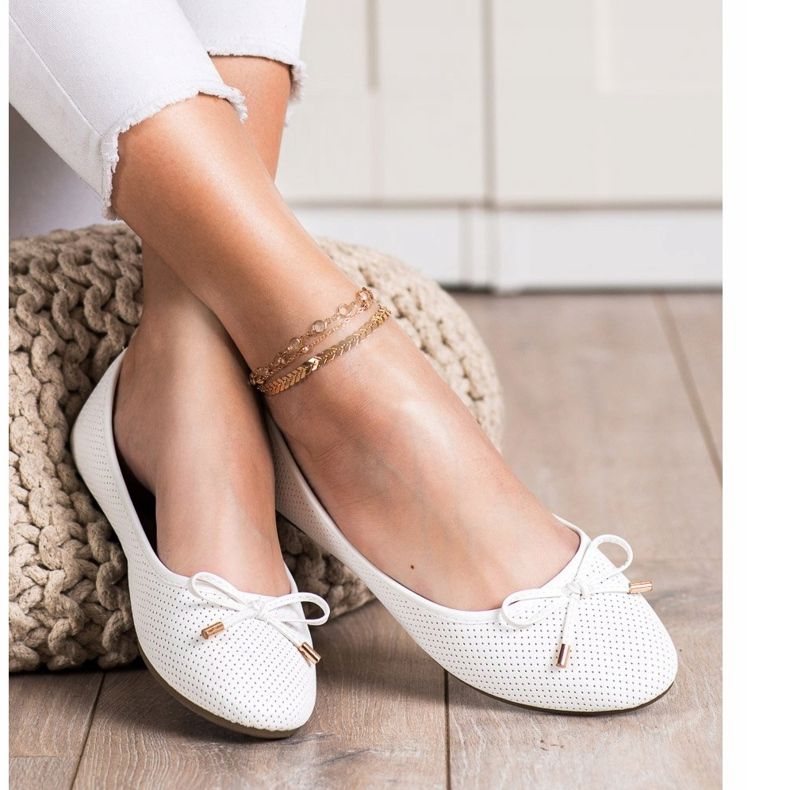 Clowse Ballerines blanches 1