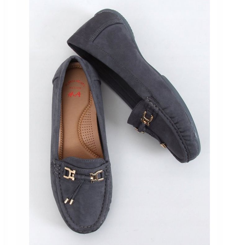 Gris Mocassins femme sur fond gris H9228 Gris 1