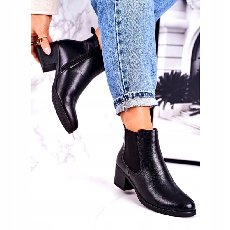 J. Star Bottes Chaudes Femme Jodhpur boots On Heel Black Forevermore le noir 2 J. Star Bottes Chaudes Femme Jodhpur boots On Heel Black Forevermore le noir 2