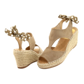 Sandales Sur Compensées Femme Taupe Monroe beige 2 Sandales Sur Compensées Femme Taupe Monroe beige 2