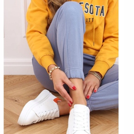 Baskets femme blanches et orange A88-63 Orange 1