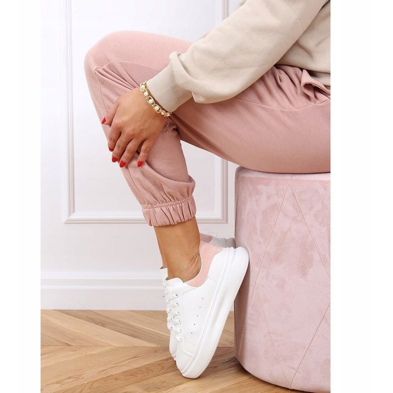 Baskets femme blanches et roses A88-63 Rose 2