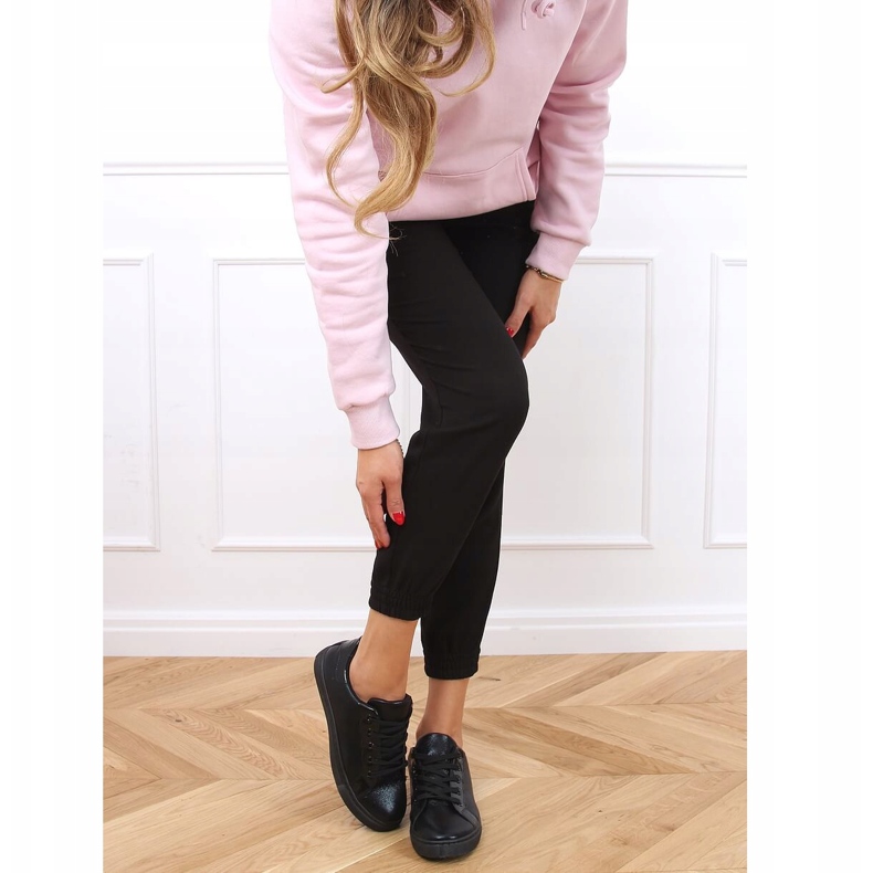 Baskets femme noires A6021 Noir le noir 1