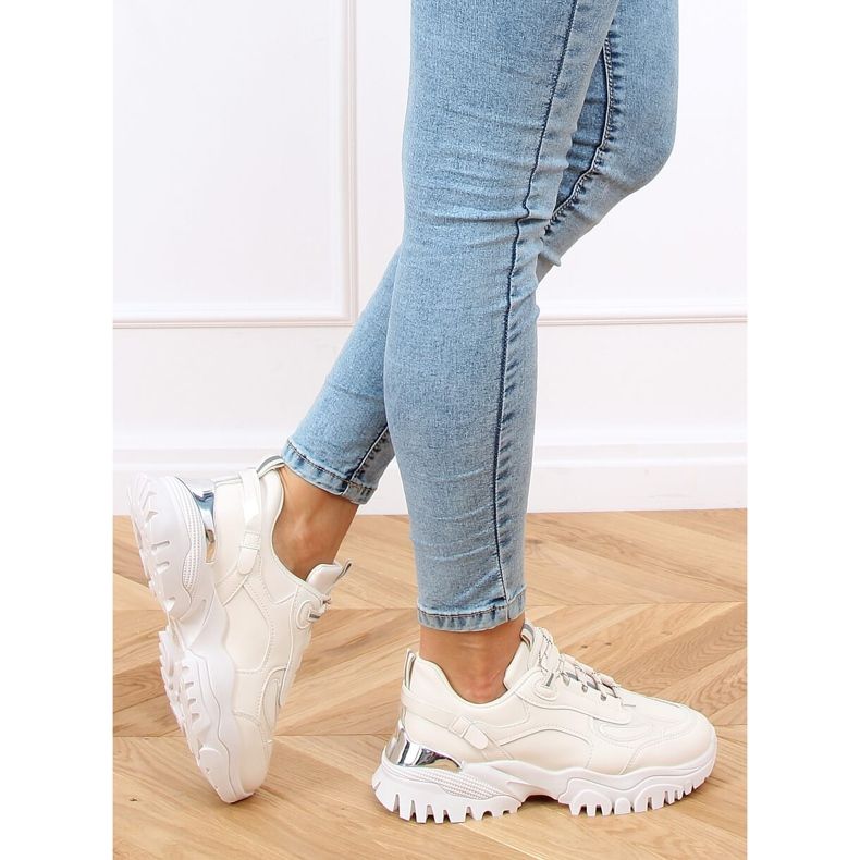 Beige 9931 Chaussures de sport beiges 2