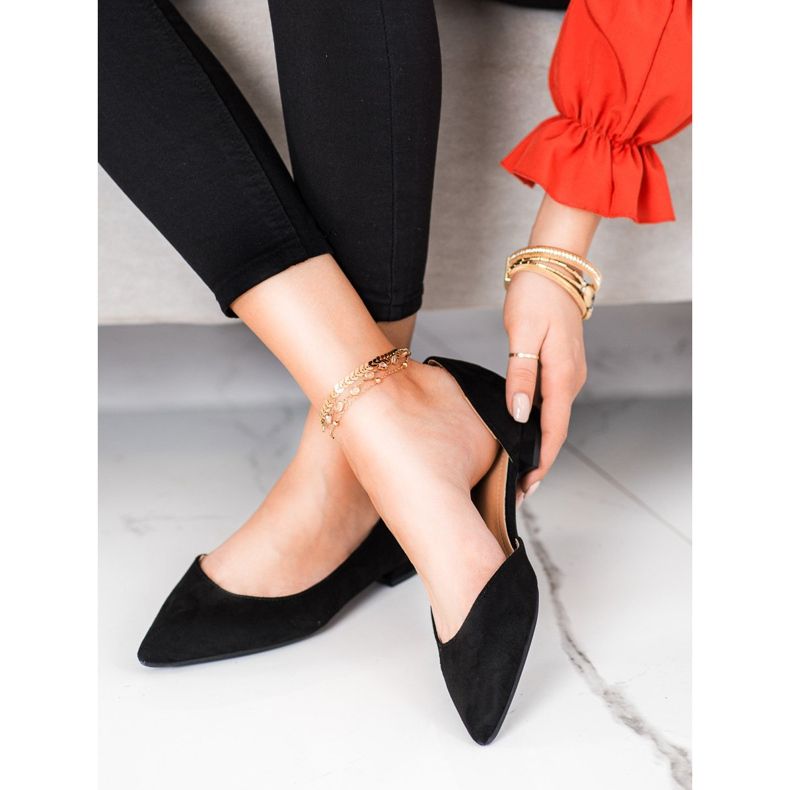 Lovery Ballerines En Daim Avec Découpe le noir 1