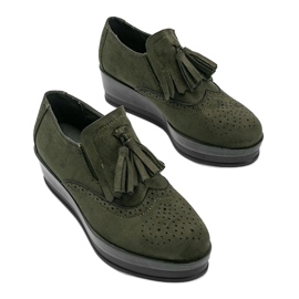 Chaussures en daim vertes sur le compensé Makenzie 2