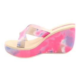 Pantoufles compensées Ipanema 83071 Lipsick Straps VII pour femmes beige bleu rose 1