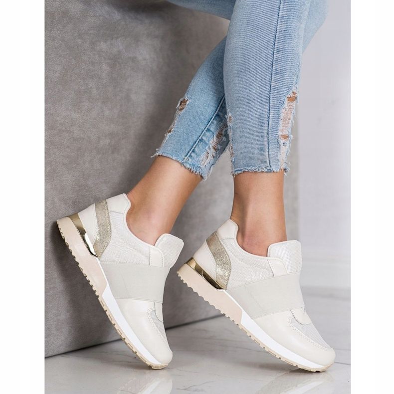 SHELOVET Baskets à enfiler élégantes beige 1