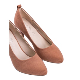 Escarpins roses sur un talon aiguille Cameron 1 Escarpins roses sur un talon aiguille Cameron 1