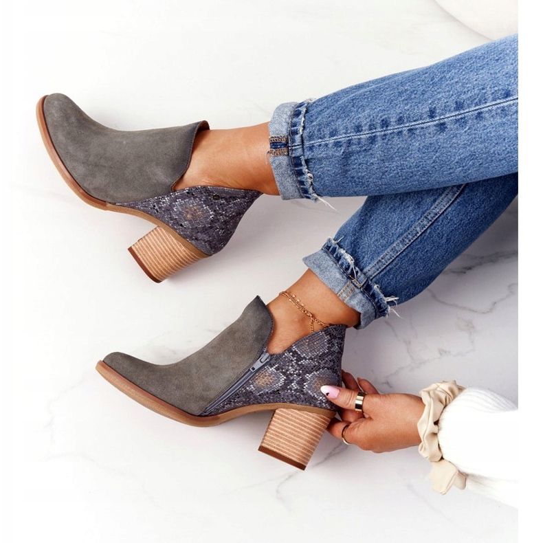 Bottes En Cuir Pour Femmes Sur Un Talon Maciejka Gris GAD 04492 argent 1 Bottes En Cuir Pour Femmes Sur Un Talon Maciejka Gris GAD 04492 argent 1