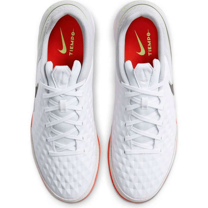 Nike Tiempo Legend 8 Academy Ic AT6099 106 chaussures de football blanche blanche 1 Nike Tiempo Legend 8 Academy Ic AT6099 106 chaussures de football blanche blanche 1