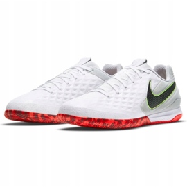 Chaussures d'intérieur Nike React Tiempo Legend 8 Pro Ic M AT6134-106 multicolore blanche 1
