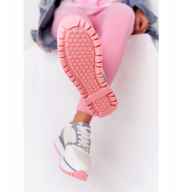 Chaussures de sport en cuir sur la plate-forme GOE HH2N4008 blanc multicolore 1