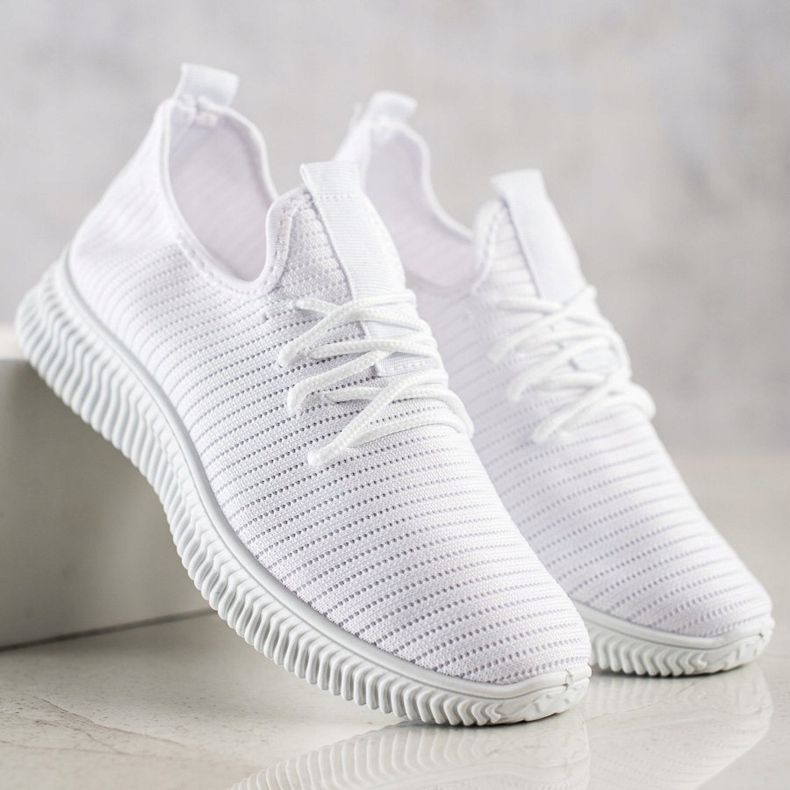 SHELOVET Baskets à enfiler confortables blanche 1