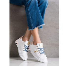 SHELOVET Baskets de sport blanc 1