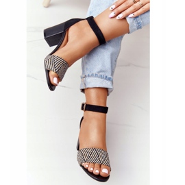 EVE Sandales de lune de miel noires avec tressé sur une barre beige le noir 1