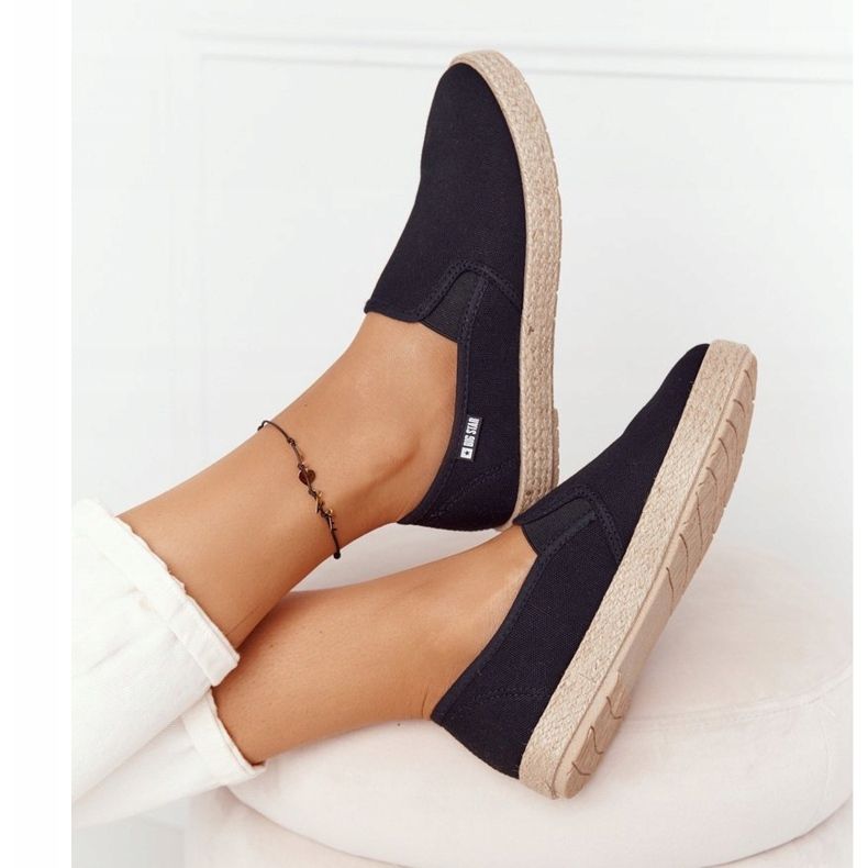 Espadrilles Noires Sur Une Semelle Tressée Big Star DD274017 le noir 2