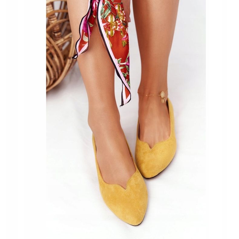 Mocassins Jaunes à Talons Dorés Vinceza 21-10601 1