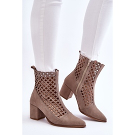 Bottes Ajourées En Daim Sur Talon Haut Nicole 2638 Cappuccino beige 5