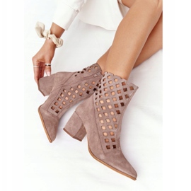Bottines ajourées en daim à talons hauts Nicole 2638 Marron brun 6