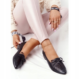 Mocassins Ajourés Sur Talon Argent Vinceza 21-10602 Noir 1