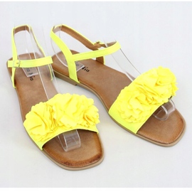 Sandales jaunes pour femmes avec fleurs PA-370 Jaune 1