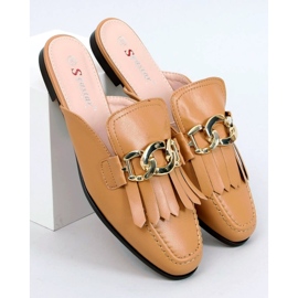 Chaussons mocassins avec une chaine camel T501 Camel brun 3
