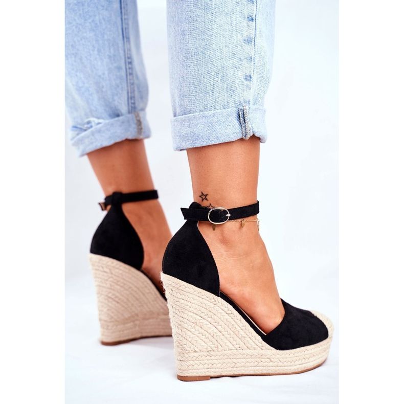 MSMG Sandales compensées noires avocat avec tresses 2