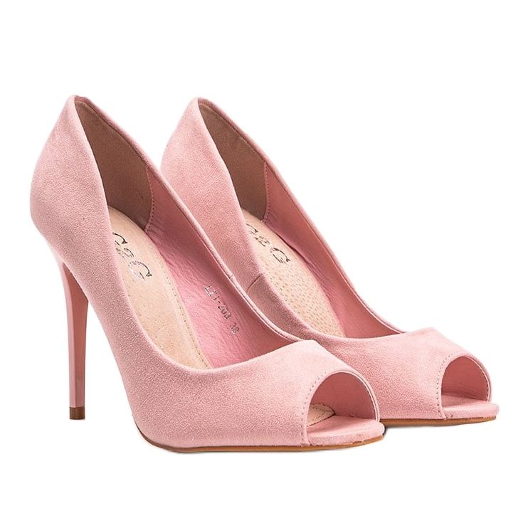 Escarpins roses sur un talon aiguille de Janessa 1 Escarpins roses sur un talon aiguille de Janessa 1