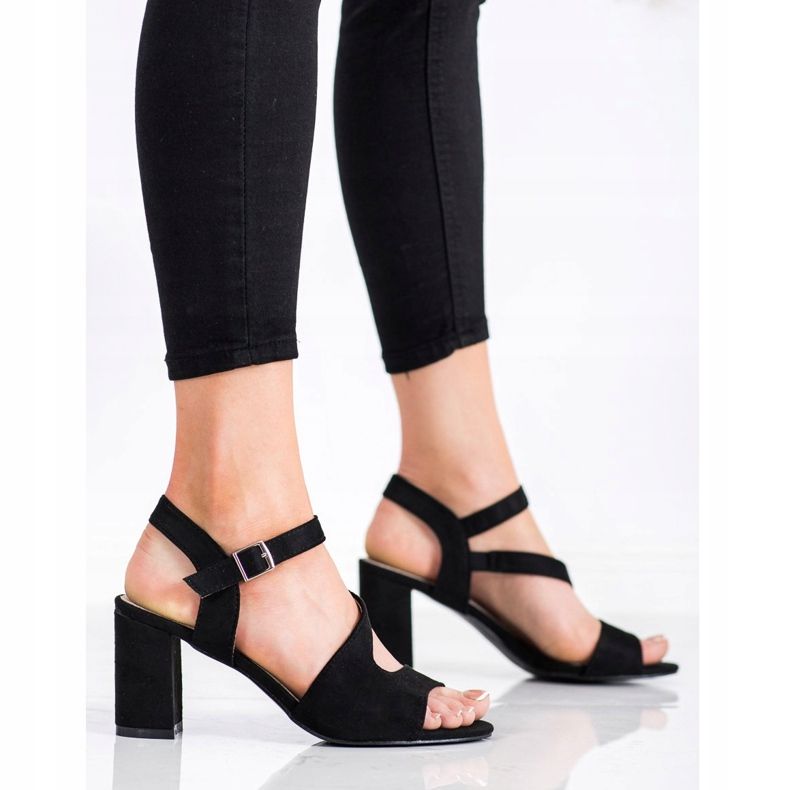S. BARSKI Sandales à talons à la mode par S.BARSKI noir 1