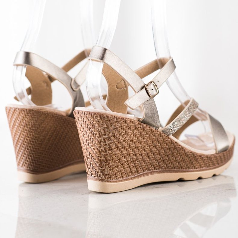 Sabatina Sandales argentées sur compensées beige 1 Sabatina Sandales argentées sur compensées beige 1