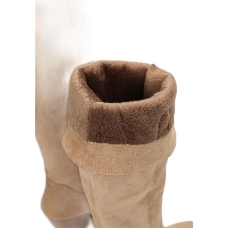 Vices Etaux T135-42-beige 1 Vices Etaux T135-42-beige 1