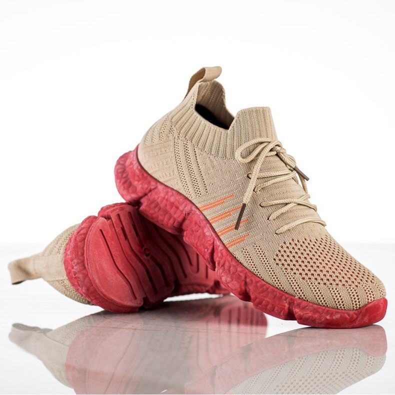 SHELOVET Baskets ajourées sur la plateforme beige 1 SHELOVET Baskets ajourées sur la plateforme beige 1