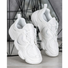 Kylie Baskets blanches élégantes 1