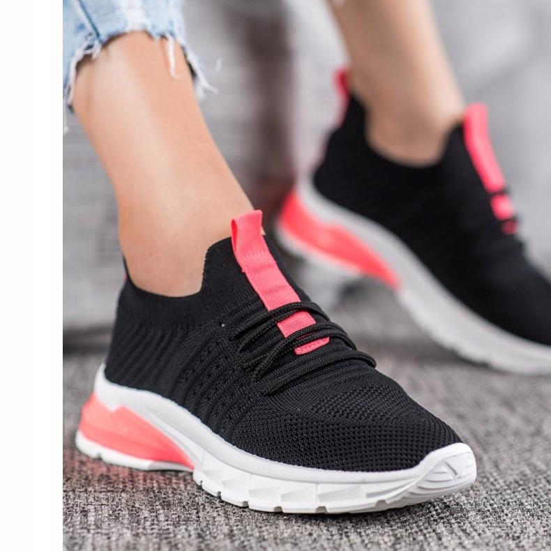 Bella Paris Baskets ajourées noir 1