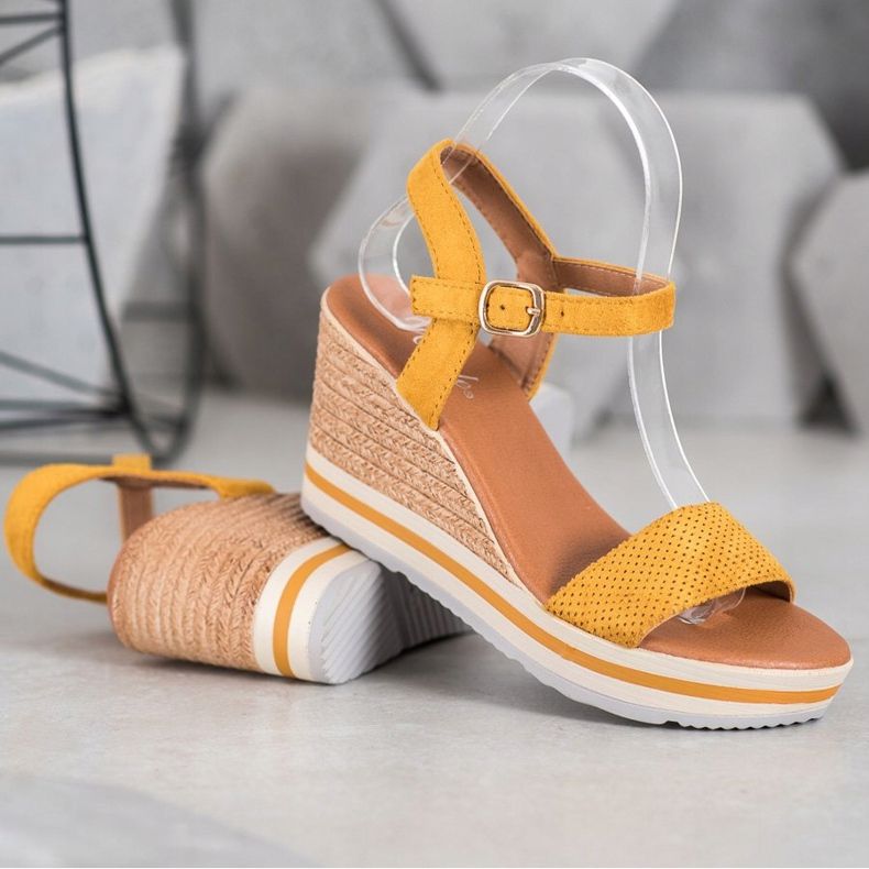 Weide Compensées en daim à la mode jaune 1