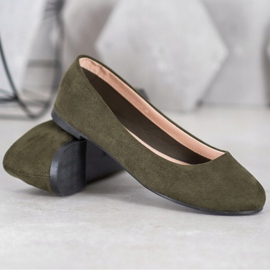 Best Shoes Ballerines en daim vert 2