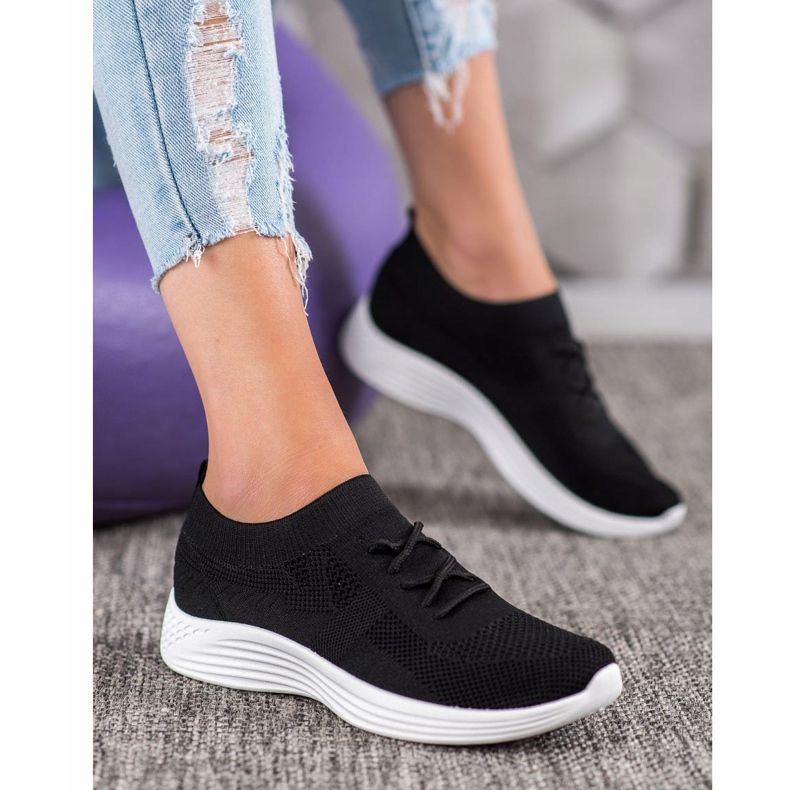 SHELOVET Chaussures noires ajourées 1