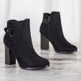 Goodin Bottes élégantes sur un poteau noir 1
