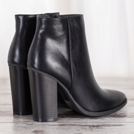 Seastar Bottes classiques sur un poteau le noir 4