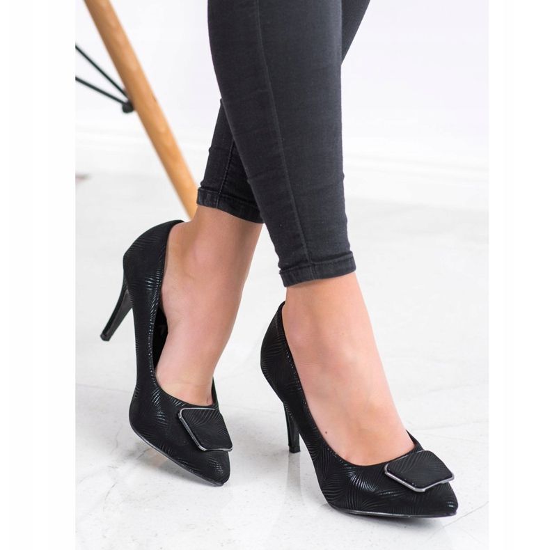 Goodin Escarpins avec ornement le noir 2