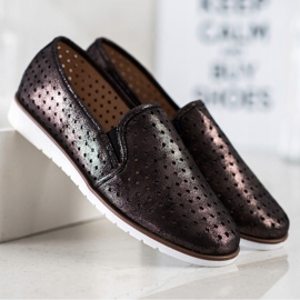 Kylie Slipons ajourés brillants brun 1 Kylie Slipons ajourés brillants brun 1