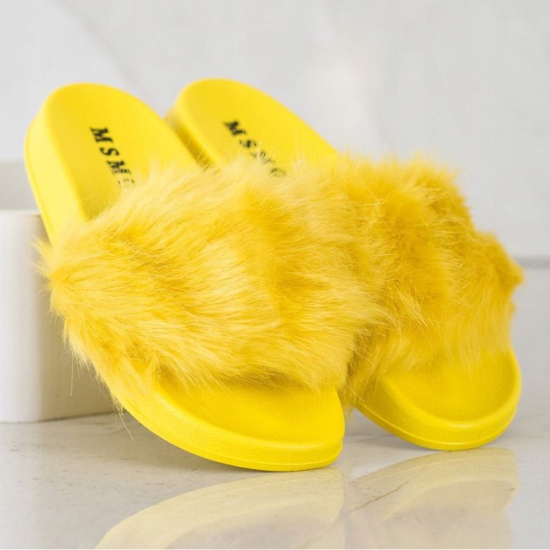 SHELOVET Pantoufles En Caoutchouc Avec Fourrure jaune 1
