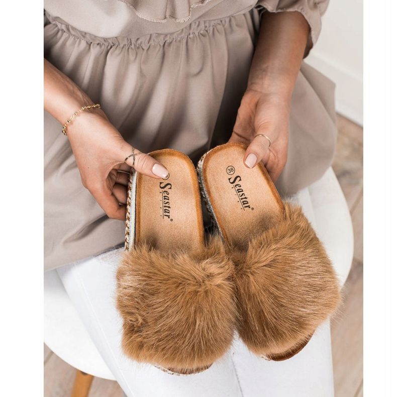 Seastar Pantoufles à la mode sur une plate-forme décorative brun 2