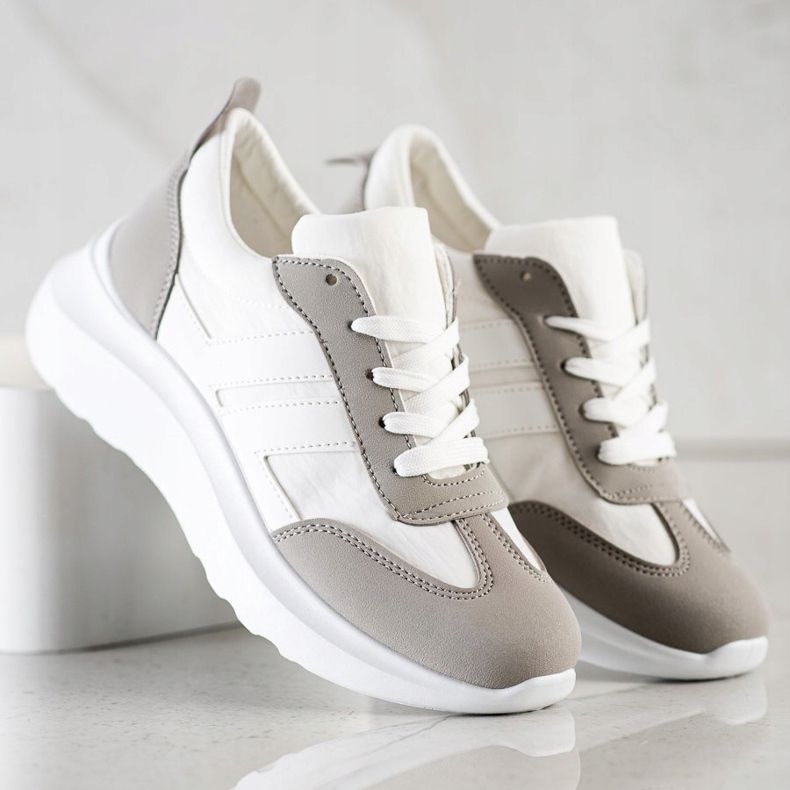 SHELOVET Chaussures de sport sur la plate-forme blanche 2