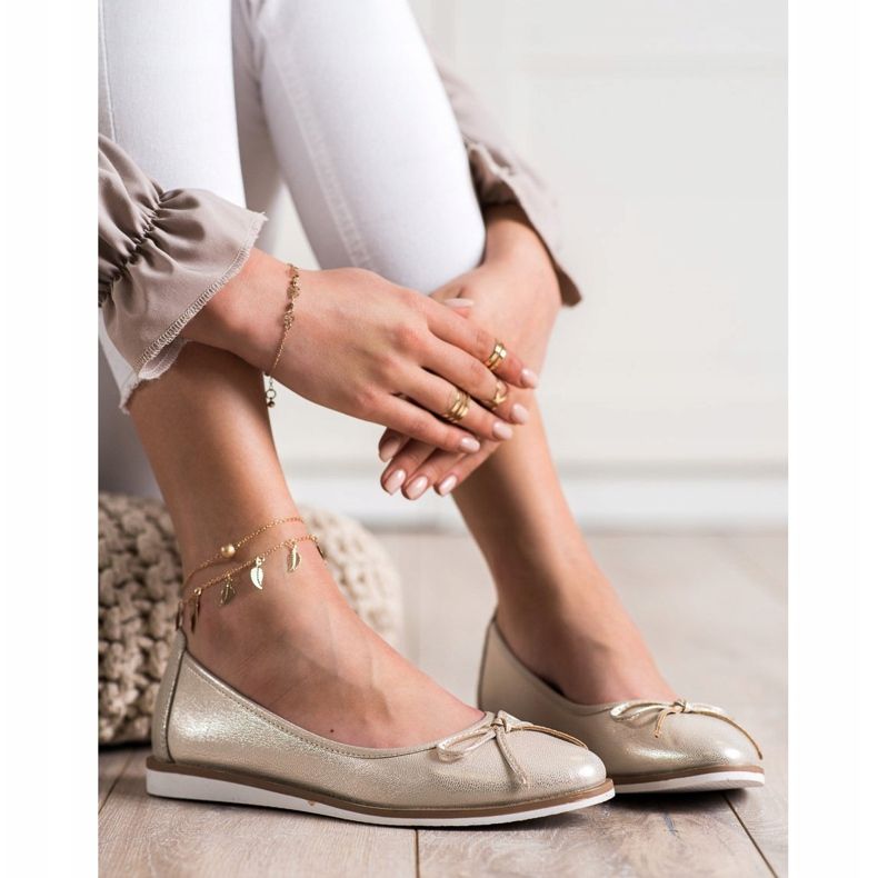 La ballerine d'or de Sergio Leone doré 2