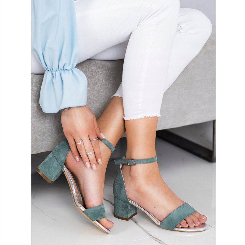 Sandales sur un bar Sergio Leone vert 1