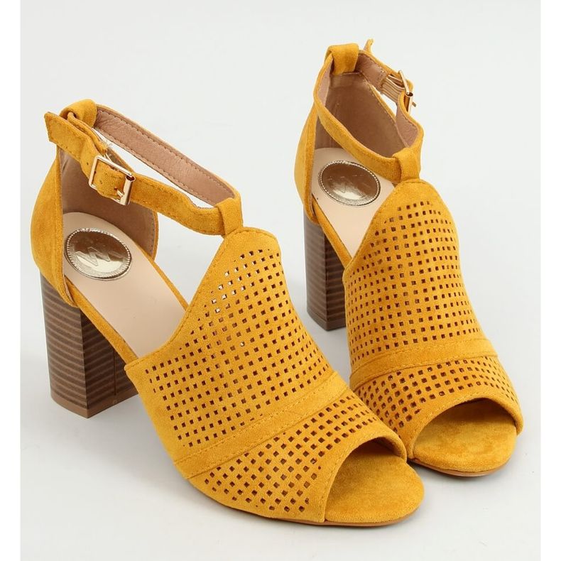 Sandales à talons hauts bout ouvert CZ-10220 Jaune 1
