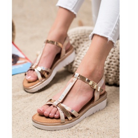 Small Swan Sandales Avec Effet Holo doré 2